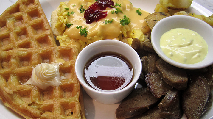 More Delicious Vegan Eats in and Around&nbsp;Toronto!